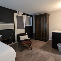 Taos Motor Lodge - Room 1 - I think this room originally had a different purpose and was turned into a room 10-06-2025