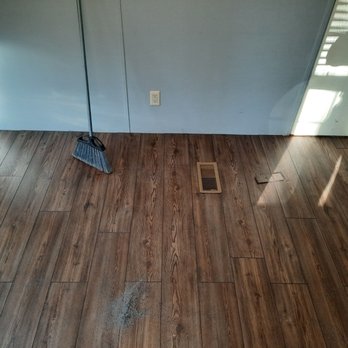 J & T Construction - Laminate flooring I don't their whole home with this kinda flooring - Handyman Near Me J & T Construction - Laminate flooring I don't their whole home with this kinda flooring - Handyman Near Me