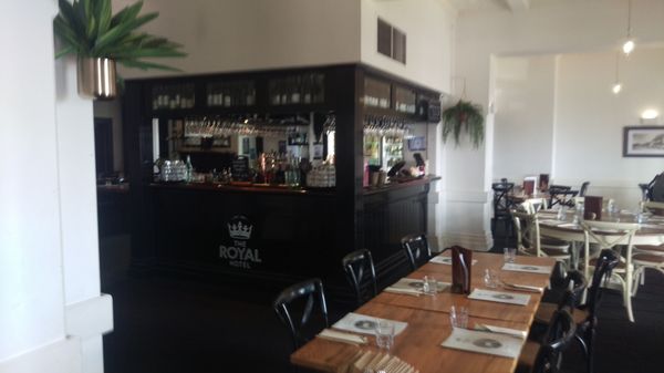 The Royal Hotel Mornington & Walter’s Dining Hall by null