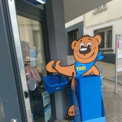 Tedi - Hier geht es rein.
