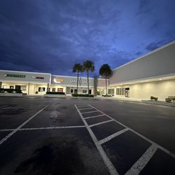 Omg Thrift - Plaza parking lot.