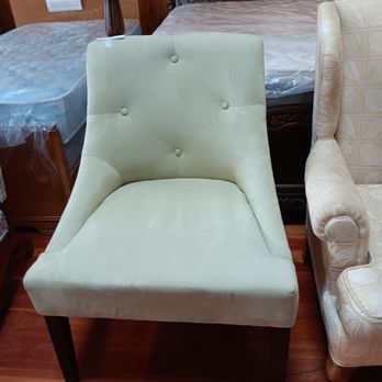 St Paul's Thrift Shop - Thrift Stores Near Me - Newport, Rhode Island