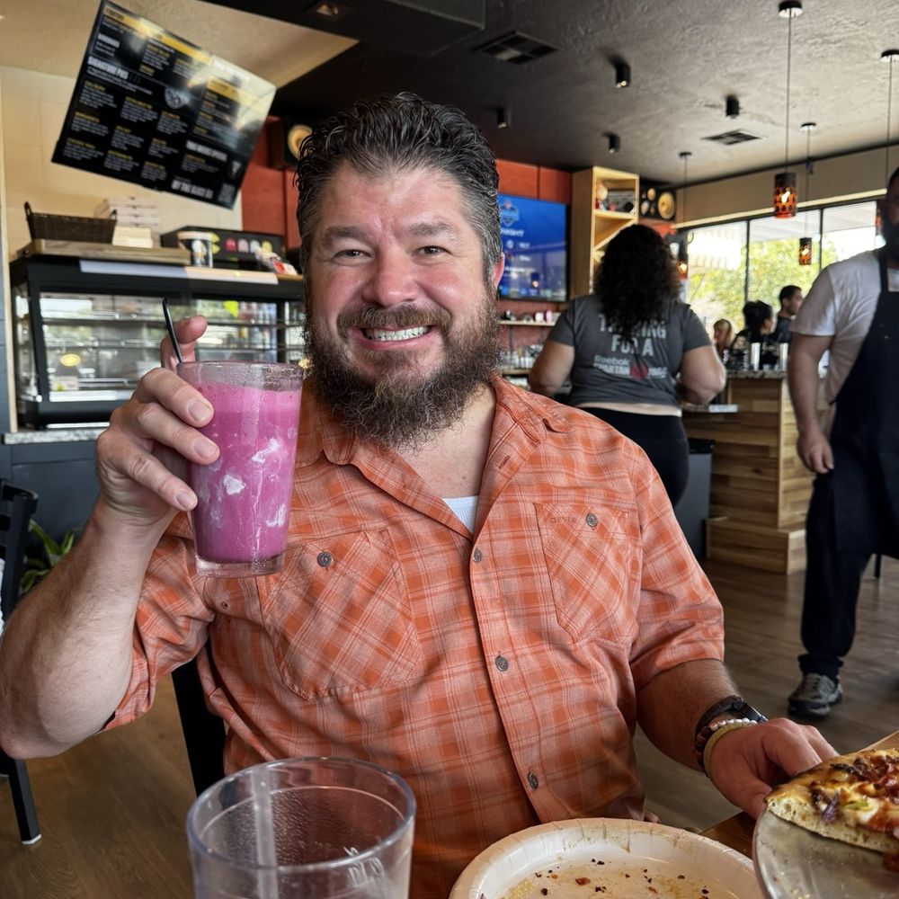 Retro Pie - Me with the Crown & Wolf Dark Horse seltzer floats! - Pizza Near Me - Manteca, California Retro Pie - Me with the Crown & Wolf Dark Horse seltzer floats! - Pizza Near Me - Manteca, California