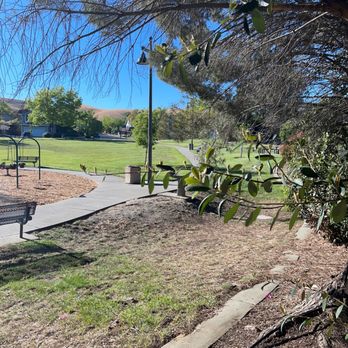 Meadow Glen Park - Nice park - Parks Near Me - Fairfield, California Meadow Glen Park - Nice park - Parks Near Me - Fairfield, California