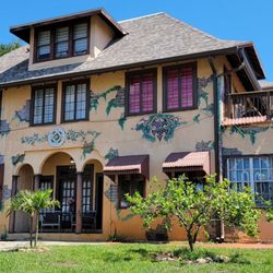 Casa Coquina del Mar Bed & Breakfast - Front