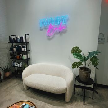 The Ivory Salon - Waiting Area - Hair Salons Near Me - Orlando, Florida The Ivory Salon - Waiting Area - Hair Salons Near Me - Orlando, Florida