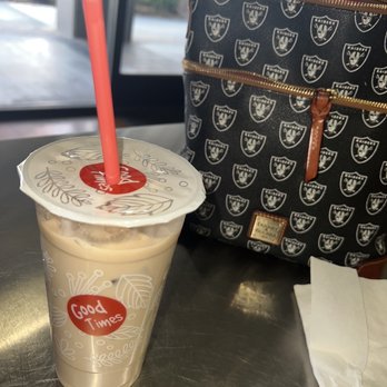Banh Mi Express - Delicious coconut milk tea - Poke Near Me - Brentwood, California