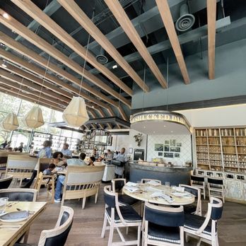 Eunice - Interior - Cajun/Creole Near Me - Houston, Texas