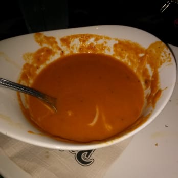 Rainforest Cafe - Tomato basil soup yummy - American Near Me - Ontario, California