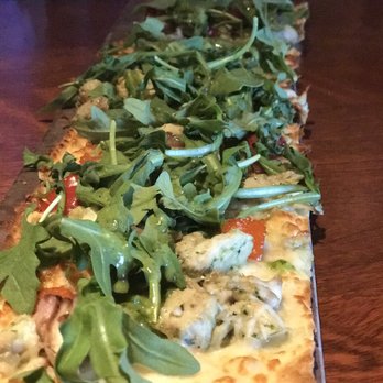 Seasons 52 - Garlic Pesto Chicken Flatbread (best one on the menu) - New American Near Me - Mclean, Virginia