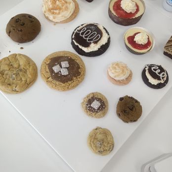 Crumbl - Pembroke - Bakeries Near Me - Virginia Beach, Virginia Crumbl - Pembroke - Bakeries Near Me - Virginia Beach, Virginia