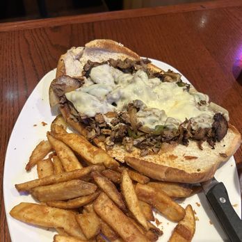 Carolina Ale House - American Near Me - Jacksonville, North Carolina