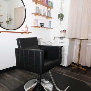 SMW Beauty Designs - Hair Stylists Near Me - Fairview Heights, Illinois SMW Beauty Designs - Hair Stylists Near Me - Fairview Heights, Illinois