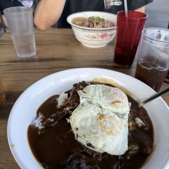 Hawaiian Style Cafe - Hawaiian Style Loco Moco - Hawaiian Near Me - Hilo, Hawaii