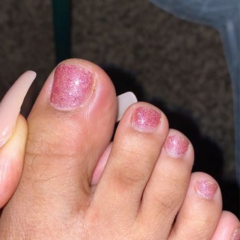 Mohegan Nail Spa - Nail Salons Near Me - Omaha, Nebraska