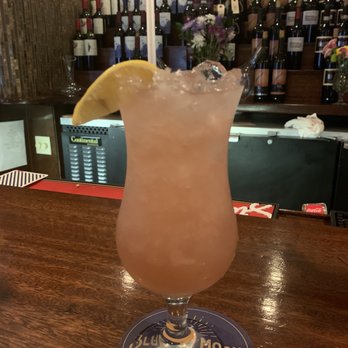 Pasta D’oro - Raspberry lemonade cocktail - Italian Near Me - Wurtsboro, New York Pasta D’oro - Raspberry lemonade cocktail - Italian Near Me - Wurtsboro, New York