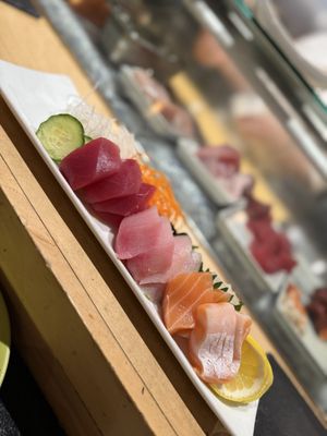 Murakami Sushi by null