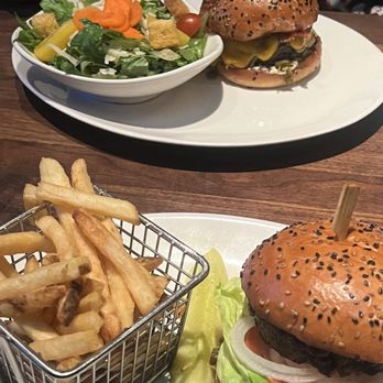 Yard House - Burger and fries - Bars Near Me - Tampa, Florida Yard House - Burger and fries - Bars Near Me - Tampa, Florida