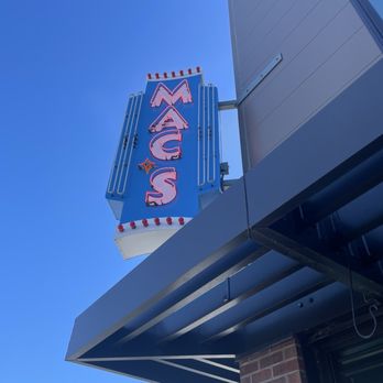Mac’s Diner - Diners Near Me - North Saint Paul, Minnesota