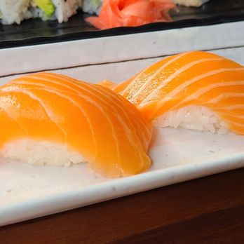 Momo Sushi & Grill - Salmon nigiri - Sushi Bars Near Me - Lake Oswego, Oregon Momo Sushi & Grill - Salmon nigiri - Sushi Bars Near Me - Lake Oswego, Oregon