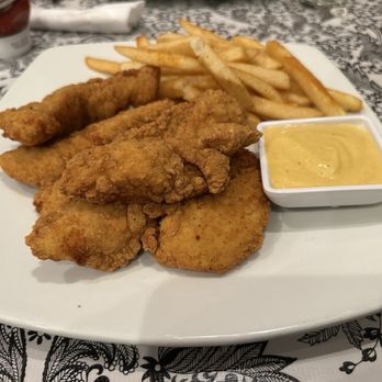 Main Street Bistro - Crispy Chicken Tenders - Desserts Near Me - Monroe, North Carolina Main Street Bistro - Crispy Chicken Tenders - Desserts Near Me - Monroe, North Carolina