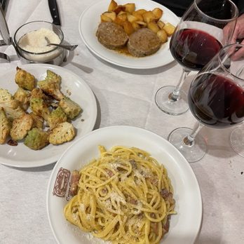 Cantina Cantarini - Fried broccoli, meatloaf and roasted potatoes, spaghetti carbonara - Roman Near Me - Rome, RM