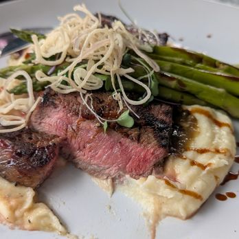 Hungry Goat Scratch Kitchen & Wine Bar - Steak au Poivre. A perfect medium rare. - Wine Bars Near Me - Morrison, Colorado Hungry Goat Scratch Kitchen & Wine Bar - Steak au Poivre. A perfect medium rare. - Wine Bars Near Me - Morrison, Colorado