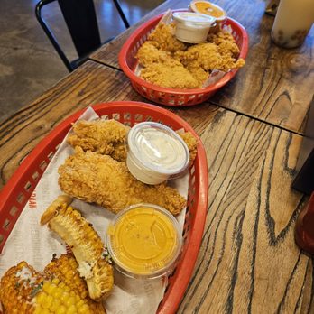 Holdaak Fried Chicken - 8 STRIPS, Original - Chicken Shop Near Me - Orange, California Holdaak Fried Chicken - 8 STRIPS, Original - Chicken Shop Near Me - Orange, California