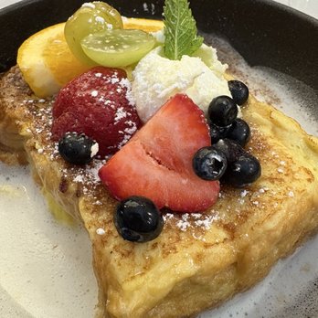 GIWA - Creme brûlée French toast - Breakfast & Brunch Near Me - Santa Clara, California