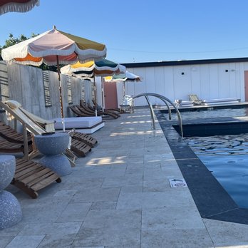 York Beach Surf Club - Poolside - Hotels Near Me - York, Maine York Beach Surf Club - Poolside - Hotels Near Me - York, Maine