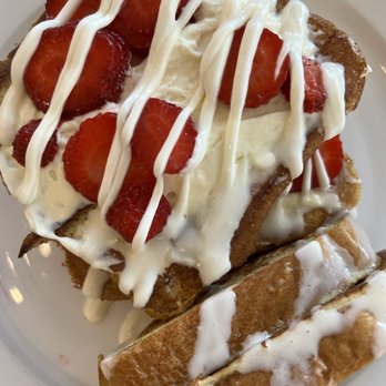 Le Peep - French Toast - Breakfast & Brunch Near Me - Edison, New Jersey Le Peep - French Toast - Breakfast & Brunch Near Me - Edison, New Jersey