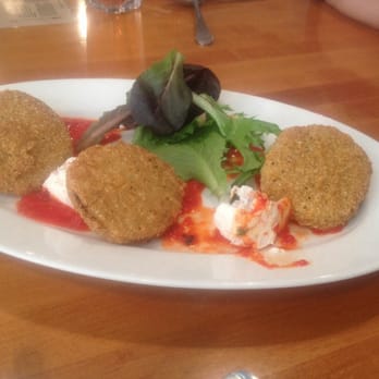 The Bluebird - Fancy Fried green tomatoes - Southern Near Me - Stanford, Kentucky The Bluebird - Fancy Fried green tomatoes - Southern Near Me - Stanford, Kentucky
