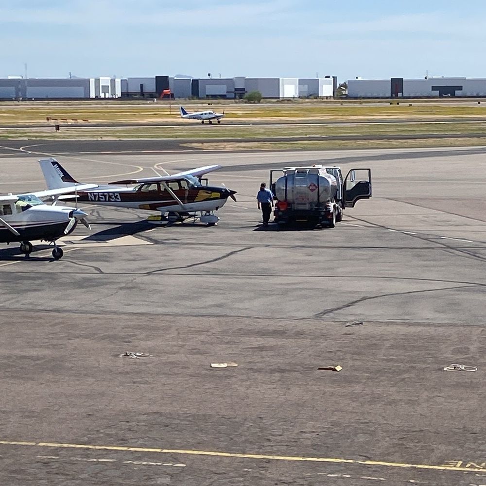 Hangar Cafe - Refueling plane - Cafes Near Me - Chandler, Arizona Hangar Cafe - Refueling plane - Cafes Near Me - Chandler, Arizona