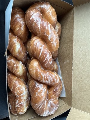 Best Country Doughnuts by null