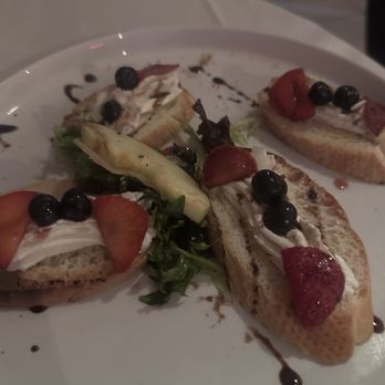 Seared - Goat cheese appetizer - Steakhouses Near Me - Albuquerque, New Mexico Seared - Goat cheese appetizer - Steakhouses Near Me - Albuquerque, New Mexico