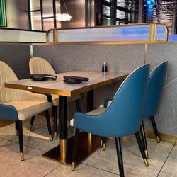 Izumi Sushi And Hibachi All You Can Eat - Seating.