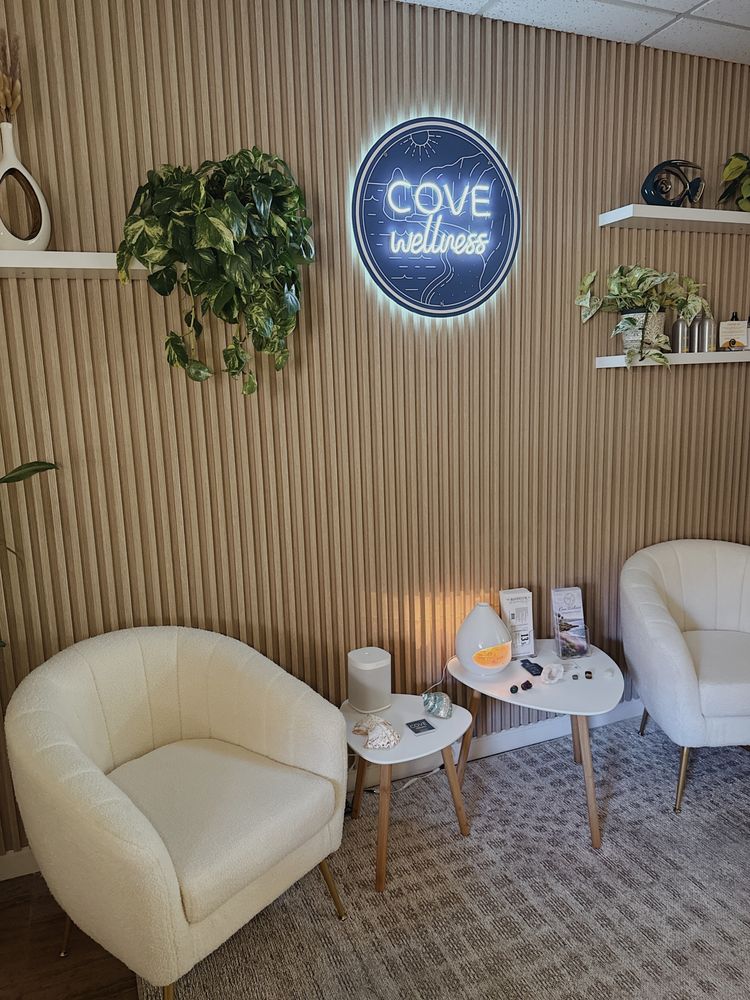 Cove Wellness Logo