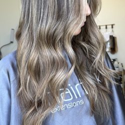Diana Lazalde Salon
