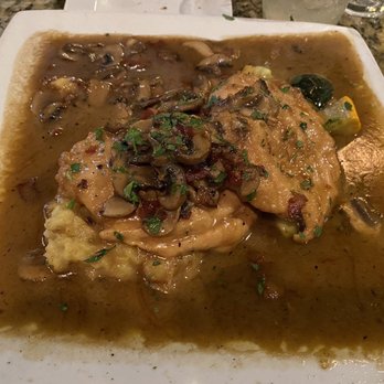 La Cucina Di Hampden House - Chicken Marsala - Italian Near Me - Hampden, Massachusetts La Cucina Di Hampden House - Chicken Marsala - Italian Near Me - Hampden, Massachusetts
