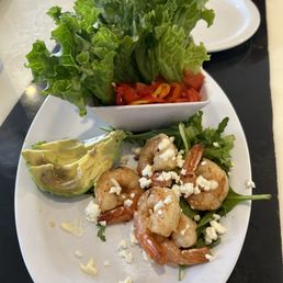 Shrimp and citrus lettuce, wraps.