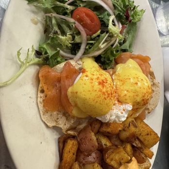 Cafe Bonjour - Salmon Benedict - Breakfast & Brunch Near Me - Boston, Massachusetts