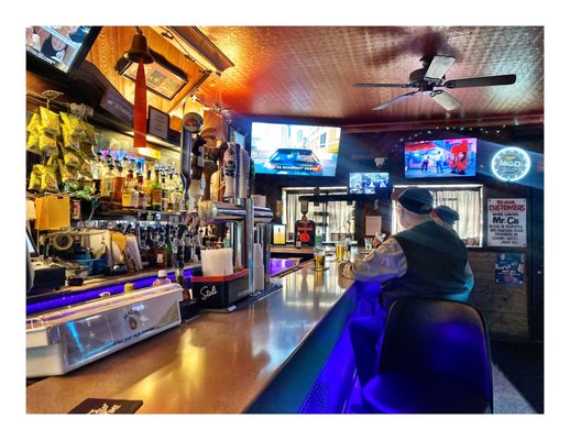 Mr C's Midway Bar Inc by null