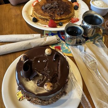 Urth Caffé - Orange - Chocolate Chunk Pecan - Coffee & Tea Near Me - Orange, California Urth Caffé - Orange - Chocolate Chunk Pecan - Coffee & Tea Near Me - Orange, California
