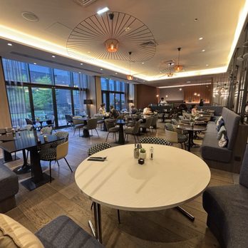 Par'Issy - Dining space - French Near Me - Issy-les-Moulineaux, 92