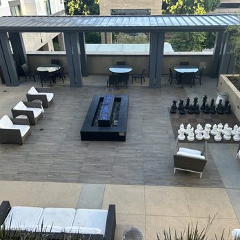 Hyatt Place Pasadena - Courtyard - Hotels Near Me - Pasadena, California