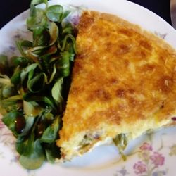 le dos de la cuillère - Tarte coppa, asperges, chèvre frais