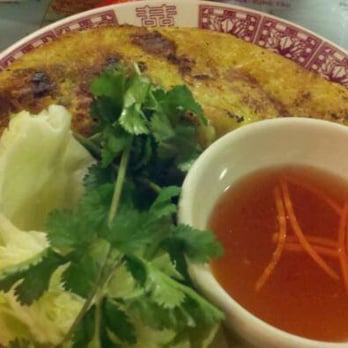 Le's  Restaurant - Vietnamese Near Me - Ames, Iowa