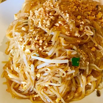 Chatta Box - Thai Near Me - Bridgewater, Massachusetts