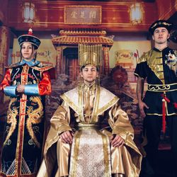 KungFu-School - Dmitry playing the Chinese Emperor at the Action Theater.