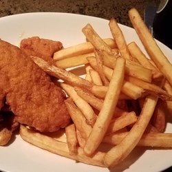 Grand Central Niagara - Chicken fingerz